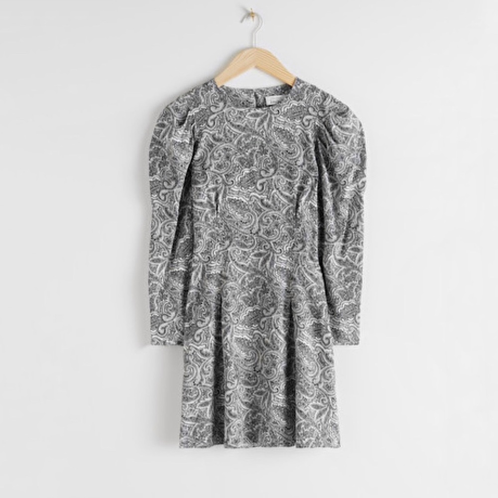 NWT & Other Stories Black & White Paisley Puff Sleeve Mini Dress